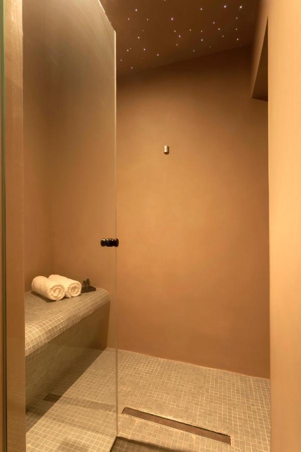 A Truly Wow Experience For Every Guest. The Place Athens Exterior photo
